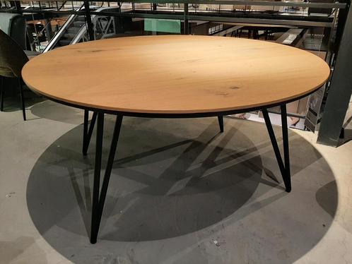 Vik eetkamertafel - Ø150cm - natural **SHOWROOMMODEL**, Huis en Inrichting, Tafels | Eettafels, Nieuw
