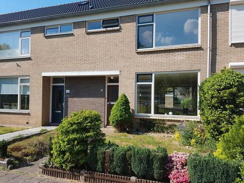 Te huur: Huis Monte Cassinostraat in Doetinchem, Huizen en Kamers, Huizen te huur, Gelderland