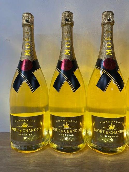 Moët & Chandon Impérial Brut Luminous - Champagne - 6, Verzamelen, Wijnen