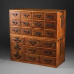 Tansu  (ladenkast met lades) - Sugi (ceder) hout, ijzer -
