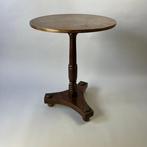 Bijzettafel - Elegant small side table in Biedermeier style,, Antiek en Kunst