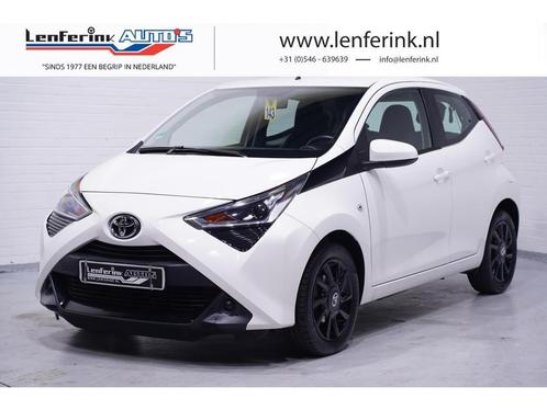 Toyota Aygo 1.0 Vvt-i X-play Apple Camer NAP va € 169,-/mnd, Auto's, Toyota, Origineel Nederlands, Onderhoudsboekje, Te koop, Handgeschakeld
