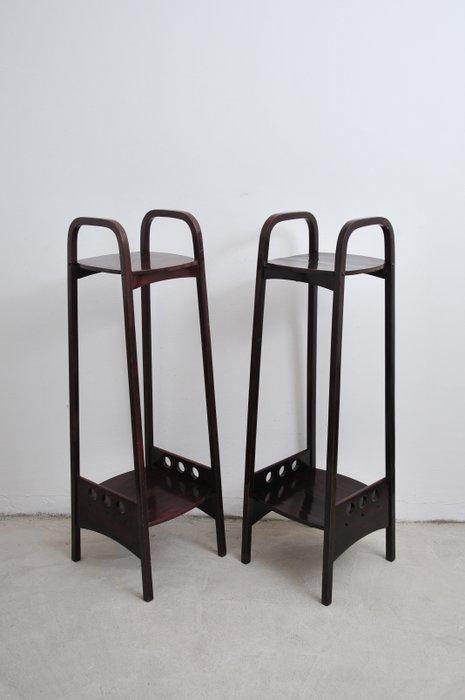 Thonet - Tafel (2) - Beuken, Antiek en Kunst, Antiek | Meubels | Stoelen en Banken