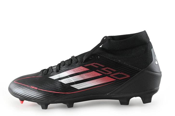 Adidas Voetbalschoenen in maat 44 Zwart | 10% korting, Kleding | Heren, Schoenen, Zwart, Zo goed als nieuw, Verzenden