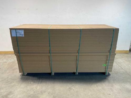 Veiling - 20x MDF plaat 2620x1008mm ongegrond 18mm, Doe-het-zelf en Verbouw, Platen en Panelen