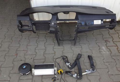 Dashboard + Airbags + Veiligheidsgordels BMW E60, Auto-onderdelen, Dashboard en Schakelaars, Gereviseerd, BMW, Verzenden