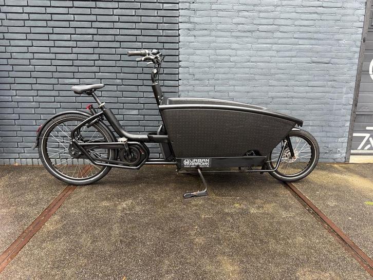 Mooie Urban Arrow Family active line plus | 8800KM | Garanti, Fietsen en Brommers, Fietsen | Bakfietsen, Nieuw