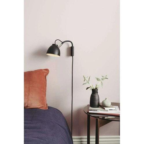 Michael Waltersdorff - Wandlamp (2) - Nivå Wandlamp - Grijs, Antiek en Kunst, Kunst | Designobjecten