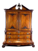 Kabinet - notenhout en eiken - H : 250 cm