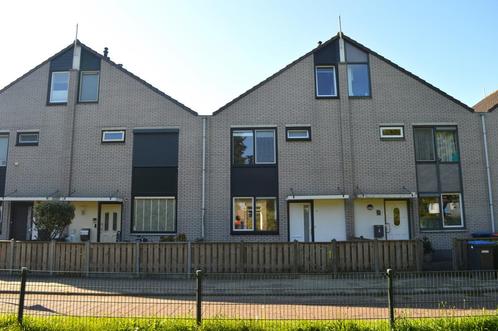 Huis te huur aan Pijlersloot in Lelystad - Flevoland, Huizen en Kamers, Huizen te huur, Flevoland, Tussenwoning