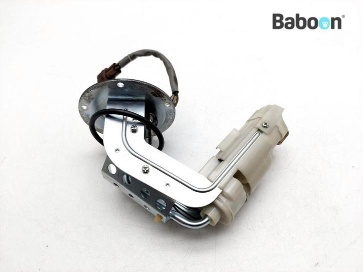 Benzinepomp Suzuki GSX 650 F 2008-2012 (GSX650F CJ1), Motoren, Onderdelen | Suzuki, Gebruikt, Verzenden