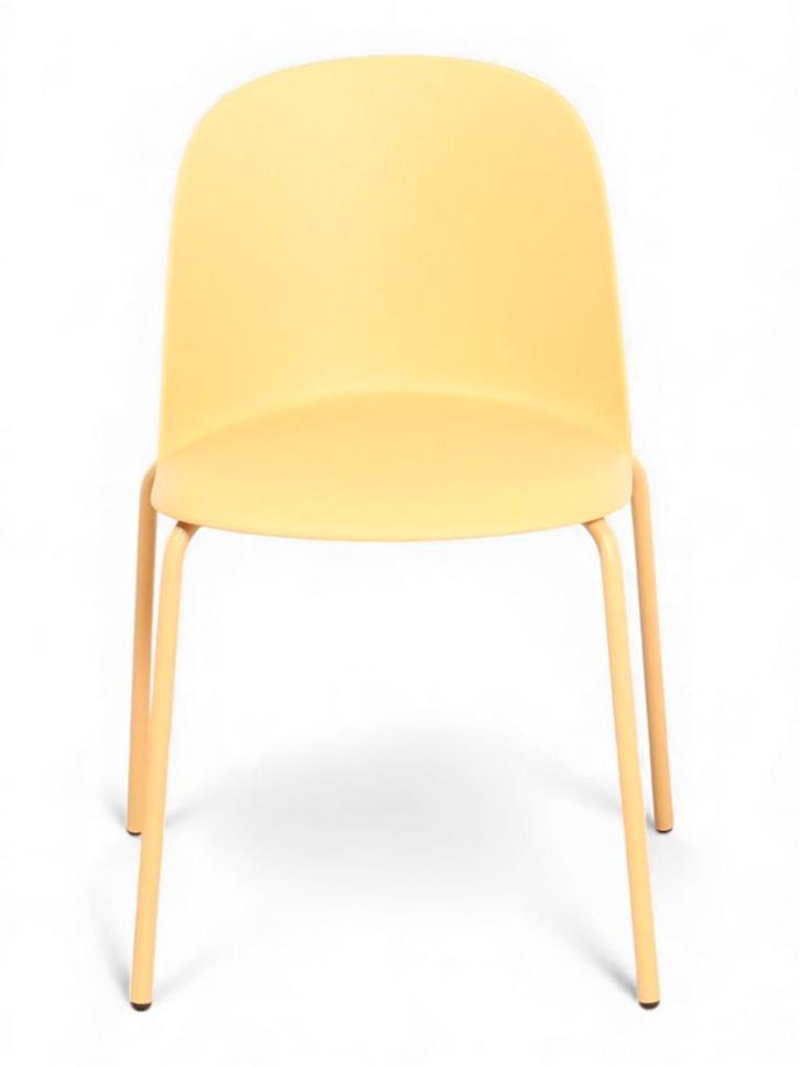 Miniforms Mariolina stoel, 4-poot, apricot, Huis en Inrichting, Stoelen, Overige kleuren, Gebruikt, Ophalen of Verzenden