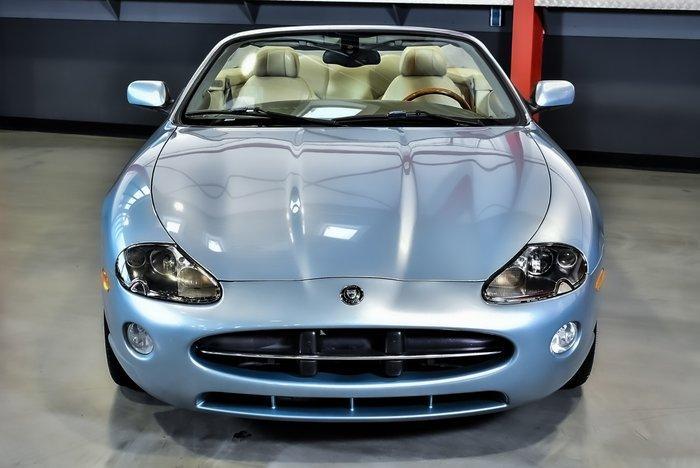 Jaguar - XK8 Convertible 4.2L V8 - NO RESERVE - 2006, Auto's, Oldtimers