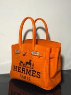 GF Exclusives - Hermès Birkin Bag Sculpture Artwork By: GF