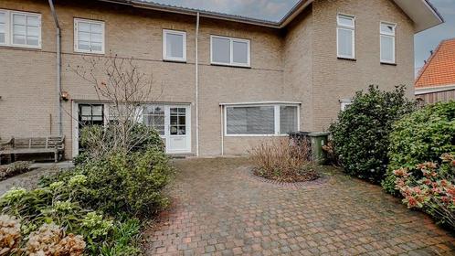 Te huur: Huis Wilhelminaweg in Zandvoort, Huizen en Kamers, Huizen te huur, Noord-Holland