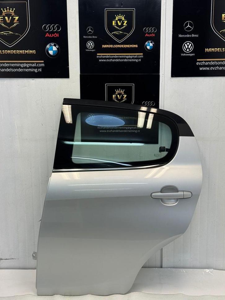 Citroën C1 portier 4-deurs links achter deur bj.2016 grijs, Auto-onderdelen, Carrosserie en Plaatwerk, Gebruikt, Citroën, Achter