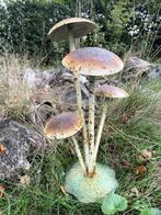 sculptuur, Paddenstoelen - Garden stake - 67 cm - IJzer