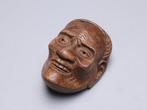 Netsuke – Noh-mask Jo  (Oudeman) door Tomohisa  - Japan -
