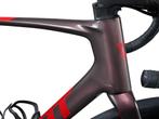 Giant Defy Advanced  2 € 2399 van € 2799 Racefiets Heren, 28 inch, Carbon, Heren, Nieuw