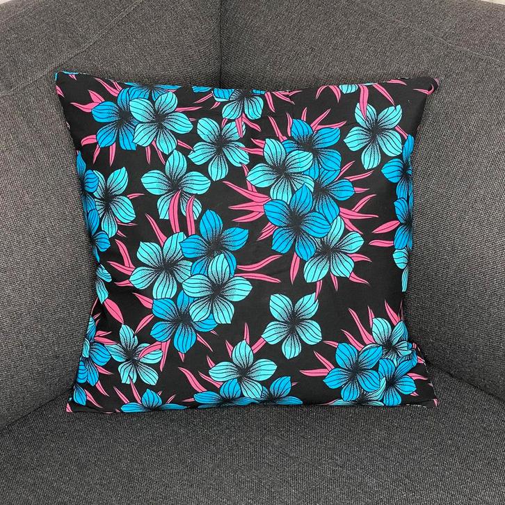 Afrikaans kussen | Blauwe kristal bloemen - Sierkussen 45x45, Huis en Inrichting, Woonaccessoires | Kussens, Nieuw, Ophalen of Verzenden