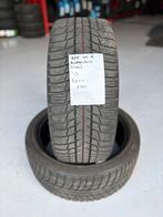 225/40/18 BRIDGESTONE BLIZZAK 6,2MM 2 STUKS 130,- (2017), Auto-onderdelen, Banden en Velgen, Ophalen, 18 inch, Gebruikt, Winterbanden