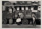 Aaron Siskind - Harlem 1935, Street scene 3.