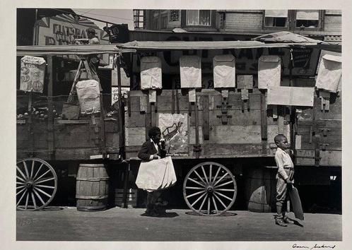 Aaron Siskind - Harlem 1935, Street scene 3., Antiek en Kunst, Kunst | Schilderijen | Modern