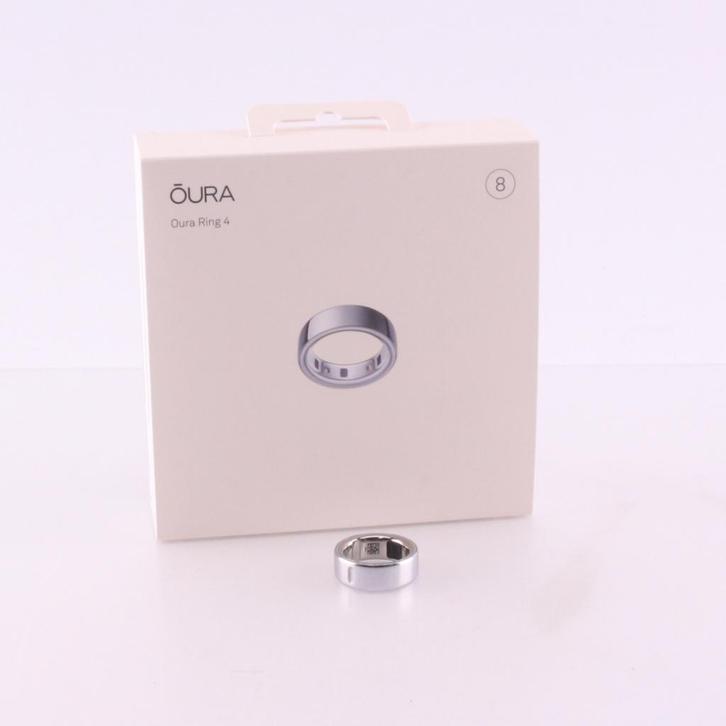 Oura Ring 4 Maat 8 Zilver | In doos | Nieuwstaat, Sieraden, Tassen en Uiterlijk, Smartwatches, Ophalen of Verzenden