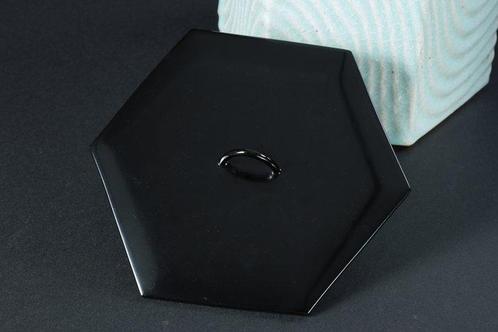 Container - Zeskantige waterkan met rimpelmotief  door, Antiek en Kunst, Antiek | Overige Antiek