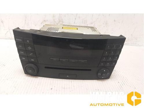 Radio CD Speler Mercedes E-Klasse O196074, Auto-onderdelen, Elektronica en Kabels, Ophalen of Verzenden