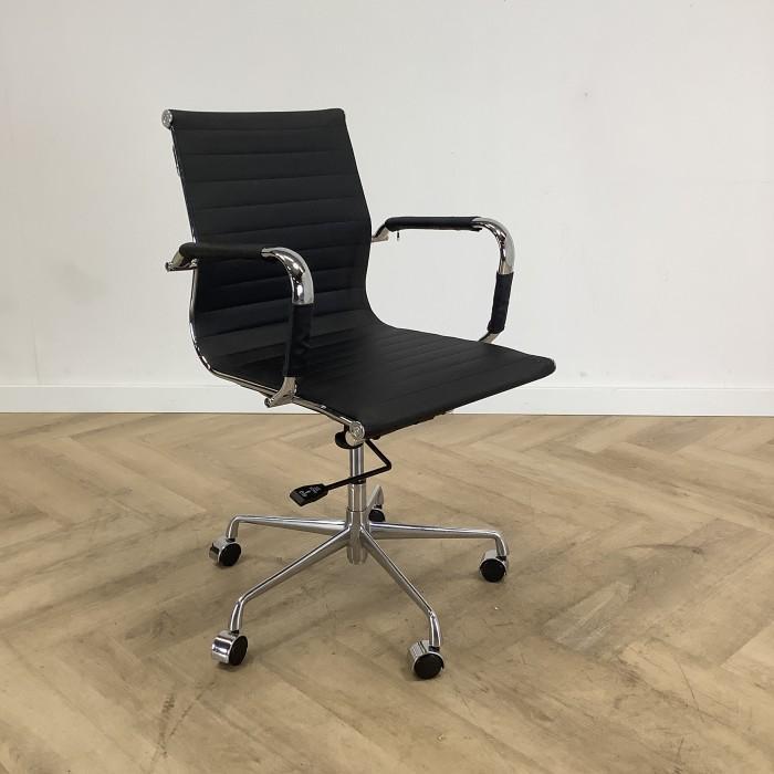luxe vergaderstoel / bureaustoel , vv zwart PU leder -, Huis en Inrichting, Bureaustoelen, Bureaustoel, Zwart, Gebruikt, Ergonomisch