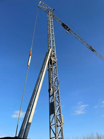 Torenkraan met pallethaak radiografisch Arcomet goede staat beschikbaar voor biedingen