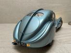 IXO 1:8 - Modelauto - Bugatti 57 SC Atlantic 1/8, Nieuw