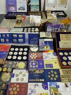 Wereld. Collection of coins/banknote/medals/euro inkl. pp