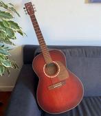 ART & LUTHERIE - (GODIN) Folk Spruce Brugundy - micro rosace, Nieuw