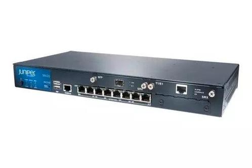 Juniper SRX220 Services Gateway, Computers en Software, Netwerk switches, Zo goed als nieuw, Ophalen of Verzenden