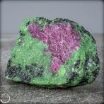 Natuurlijke Robijn Kristal in Zoisiet 1797,05 karaat- 359.41, Nieuw