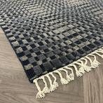 Brinker Square Navy Wool Vloerkleed - 160x250cm, Huis en Inrichting, Stoffering | Tapijten en Kleden, Ophalen of Verzenden, Zo goed als nieuw
