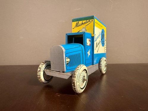 Charles Rossignol - Speelgoed vrachtwagen Michelin Truck,, Antiek en Kunst, Antiek | Speelgoed