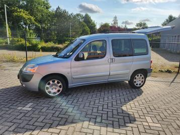 Peugeot Partner 1.6 16V Combi Zenith / Airco beschikbaar voor biedingen