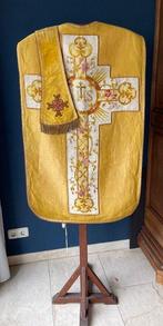Religieuze en spirituele objecten (2) - Zijde, Stof,, Antiek en Kunst
