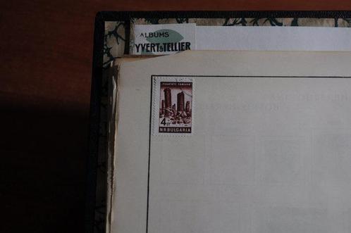 Wereld - Verzameling in een oud Yvert & Tellier klemband, Postzegels en Munten, Postzegels | Amerika