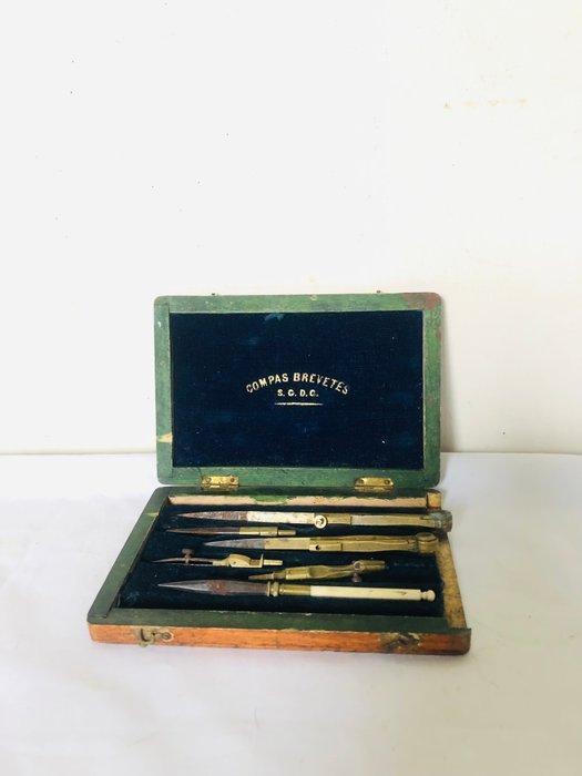 Droog kompas - Messing - Compas Brevetés – S.C.D.G., Antiek en Kunst, Antiek | Overige Antiek