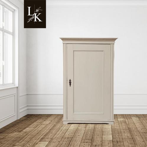 Landelijke klassieke kast, eendeurskast,linnenkast, hangkast, Antiek en Kunst, Antiek | Meubels | Kasten