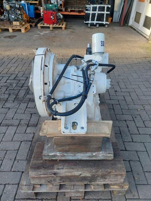 Keerkoppeling ZF 335 IV V-drive 2.24:1, Watersport en Boten, Bootonderdelen, Motor en Techniek, Nieuw, Zeilboot of Motorboot, Ophalen of Verzenden