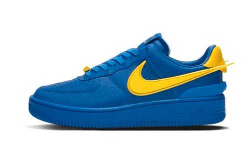 Nike Air Force 1 Low Ambush Game Royal - maat 35.5, Kleding | Dames, Schoenen, Sneakers of Gympen, Nieuw, Verzenden