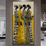 Nashaki - Elegant African Women