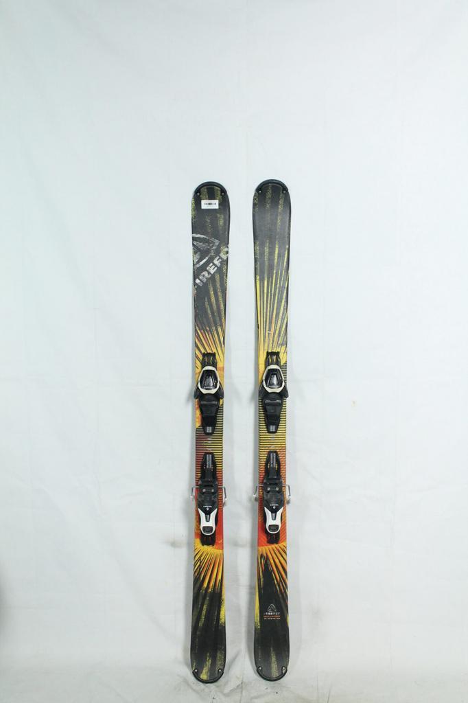 Refurbished - Ski - Firefly Twintip - 151, Sport en Fitness, Skiën en Langlaufen, Skiën, 140 tot 160 cm, Gebruikt, Overige merken