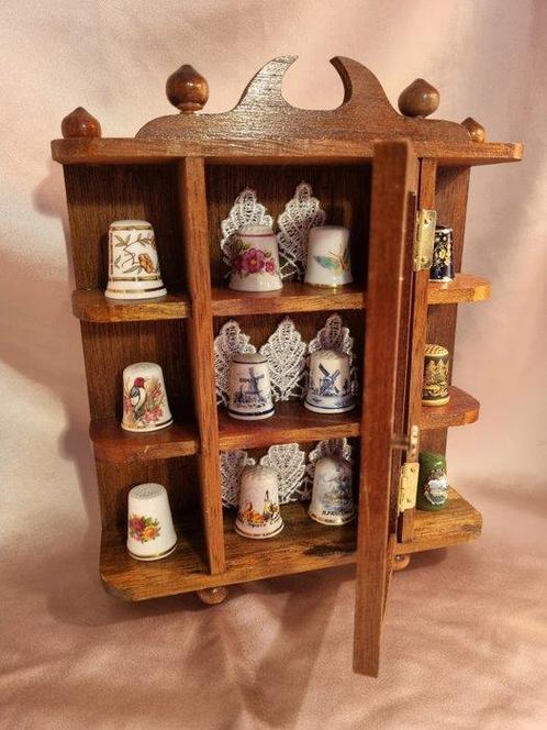 Vingerhoed, Antiek en Kunst, Curiosa en Brocante