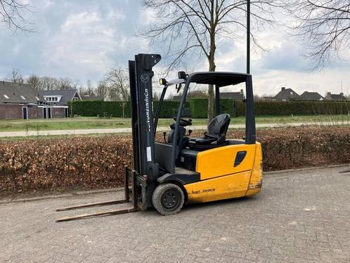 Veiling: Heftruck Jungheinrich EFG 216 Elektrisch 1550kg 5.0, Zakelijke goederen, Machines en Bouw | Heftrucks en Intern transport